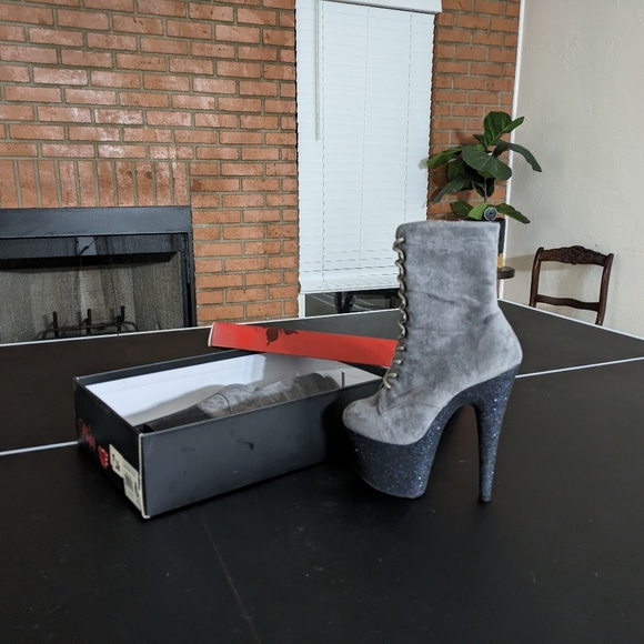 Pleaser Shoes - Grey and Black suede front Lace-up Ankle Boot. Size 6.  Pleasers